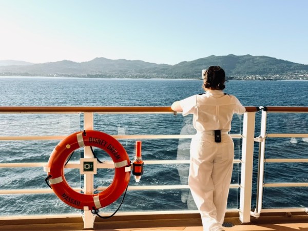 What It’s Really Like Working on a Cruise&nbsp;Ship