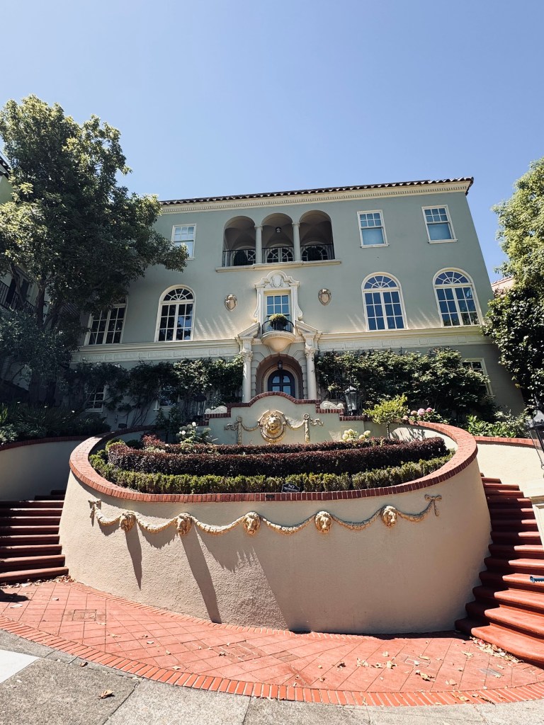 House used to film Princess Diaries school in San Fransisco, USA